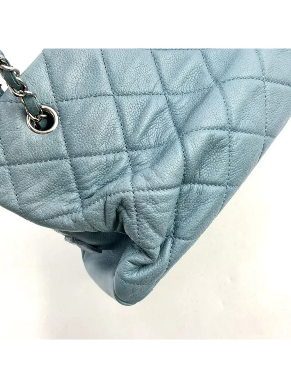 Chanel CC Logo Quilted Caviar Leather Blue Chain Shoulder Bag Silver